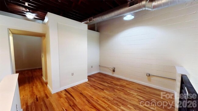 Building Photo - 800 Academy St