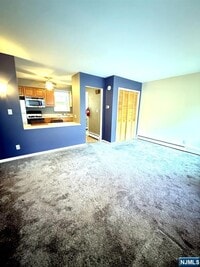 Building Photo - 265 Elm St