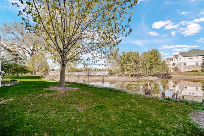 Building Photo - 439 Bay Tree Cir