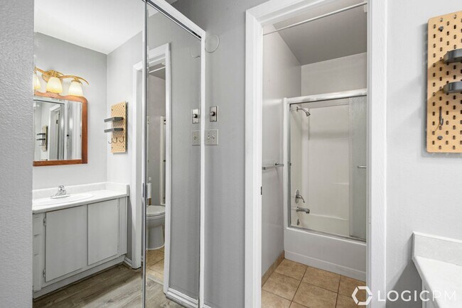 Building Photo - Cozy Condo in Park City!