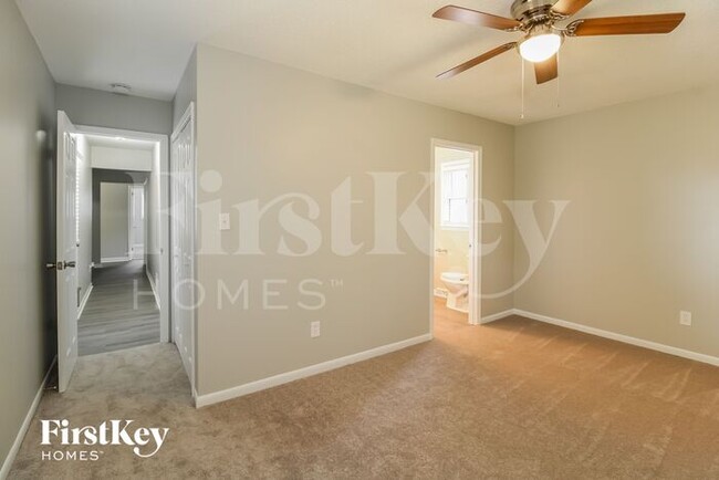 Building Photo - 3520 Langdale Dr