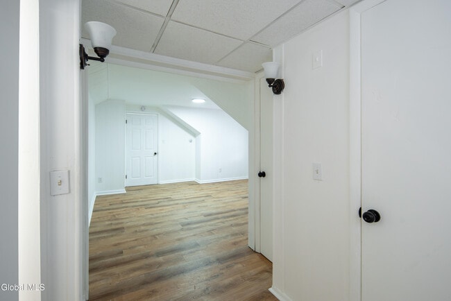 Building Photo - 364 Altamont Ave