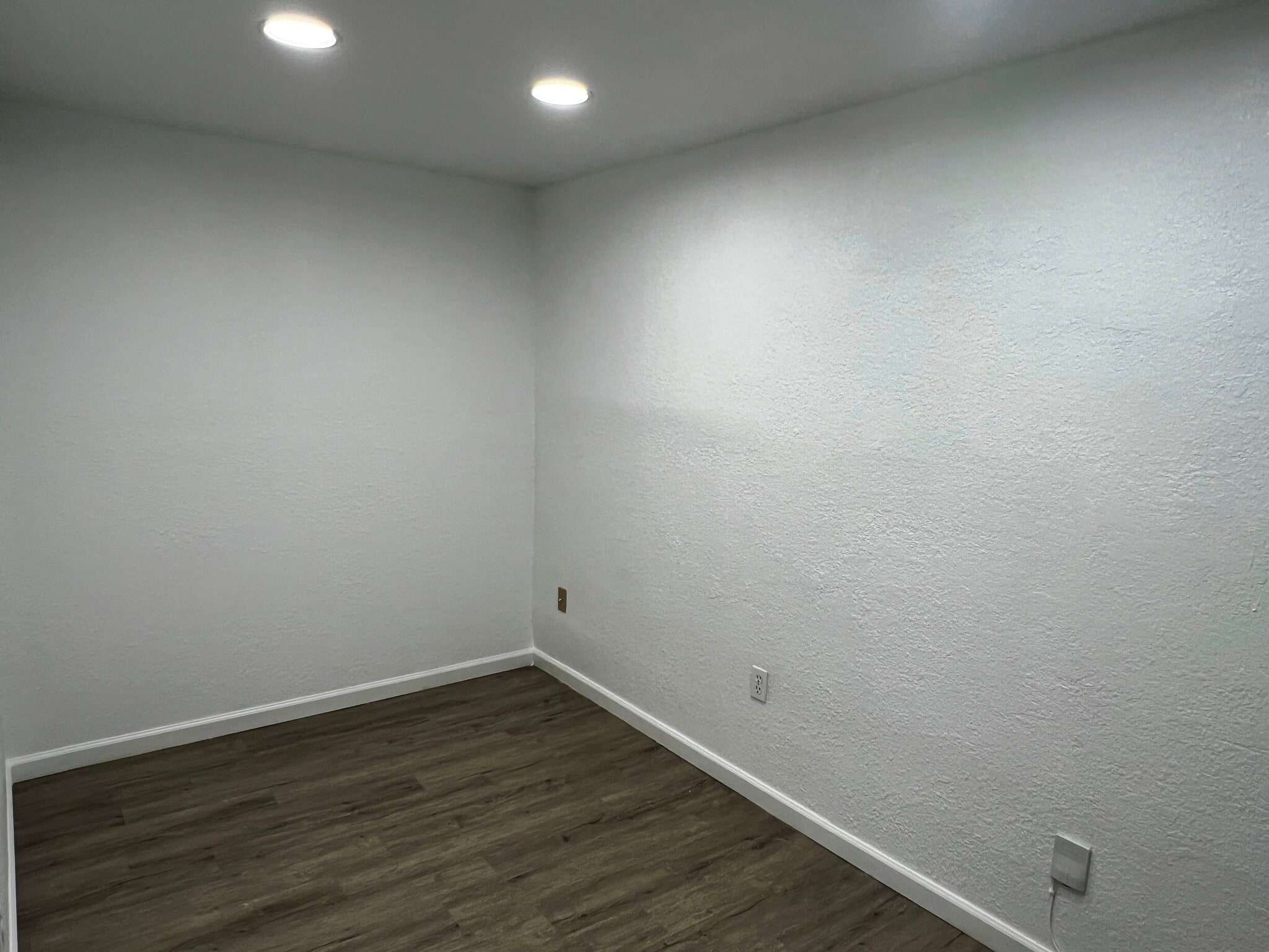 bed 1 - 2869 38th Ave