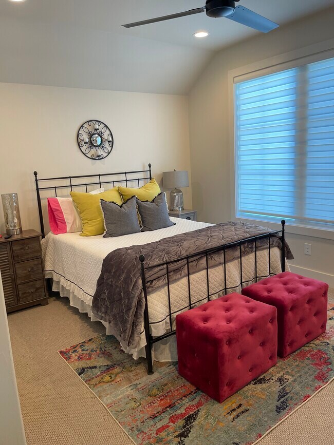 2nd Bedroom - 19601 Flying J Blvd