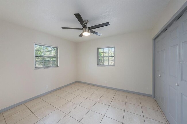 Building Photo - 8312 N Brooks St