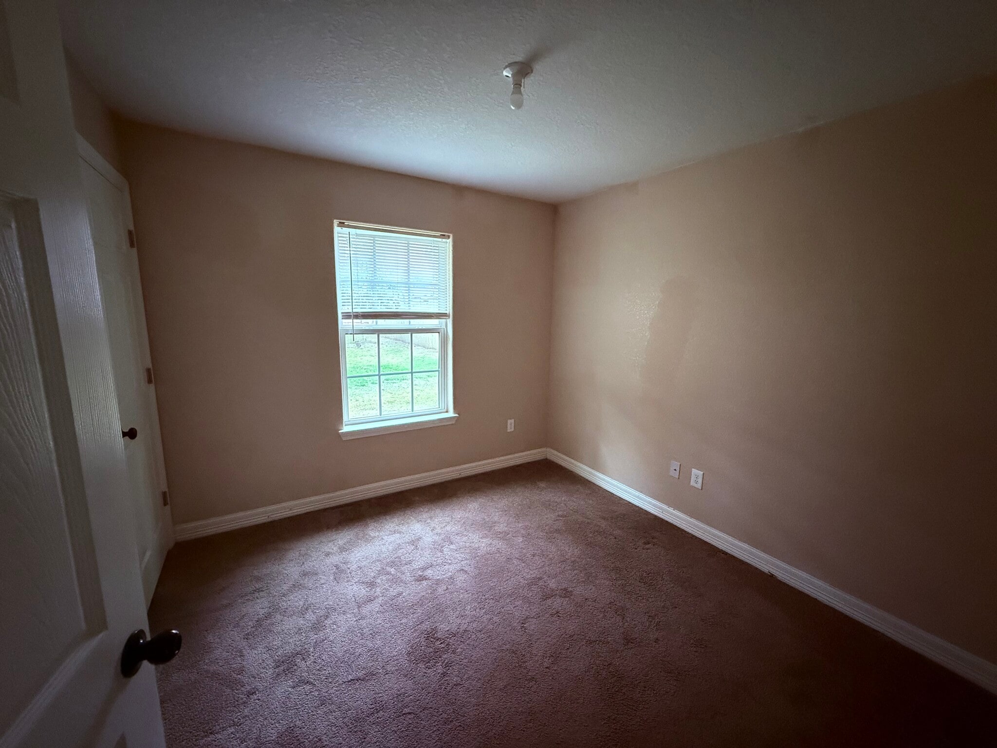 3rd bedroom - 1026 N Arcola St