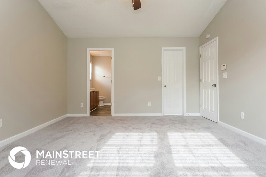 Building Photo - 6768 Merrywood Dr