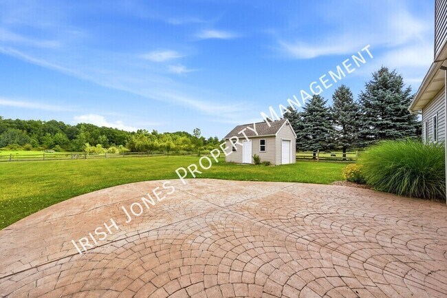 Building Photo - 109 Ashwood Ln