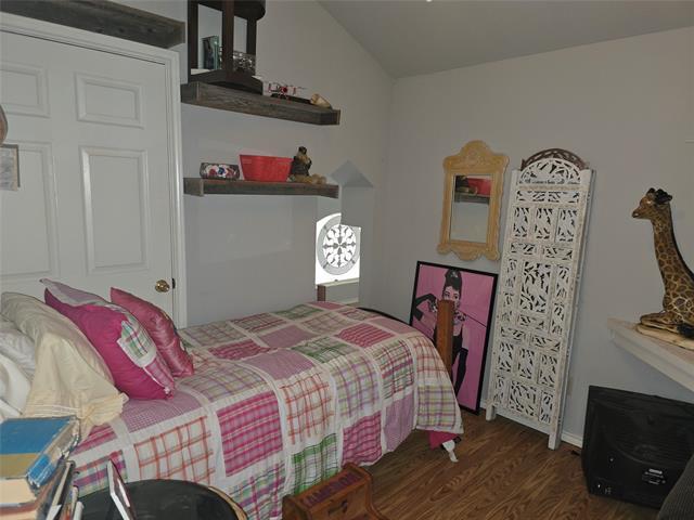 Building Photo - 437 Sugartree Dr