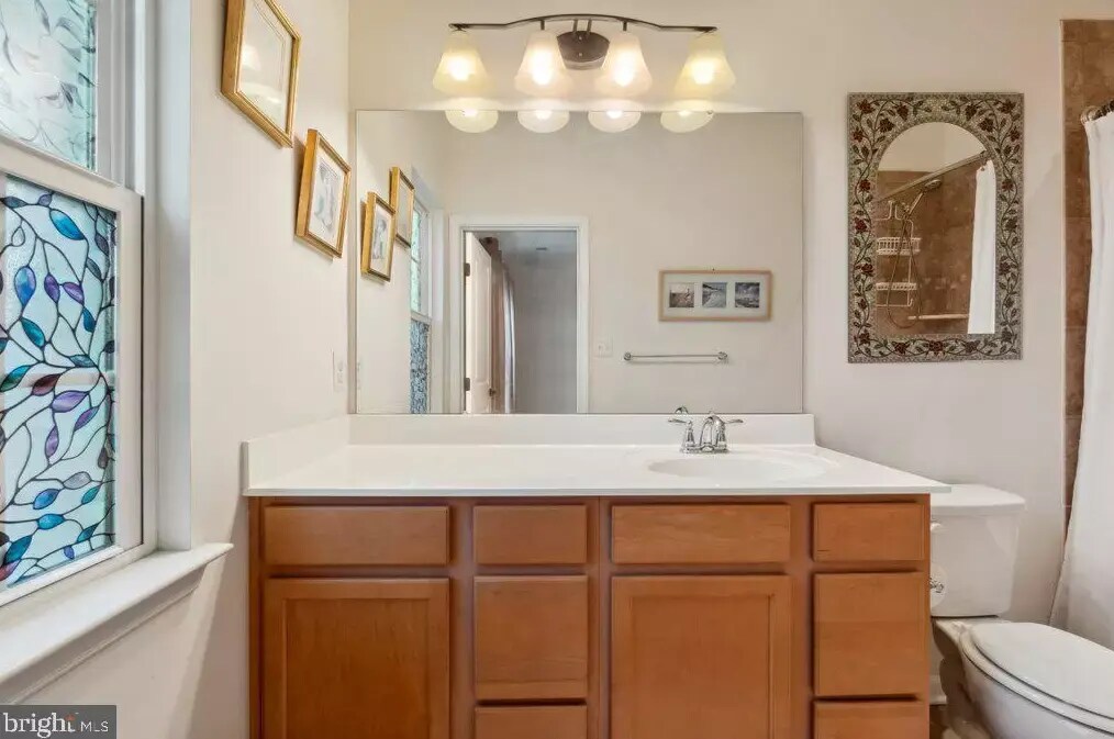 Master bath - 1280 Rannoch Ln