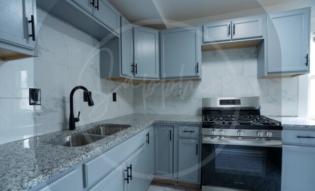 Building Photo - 2817 Monroe Ave