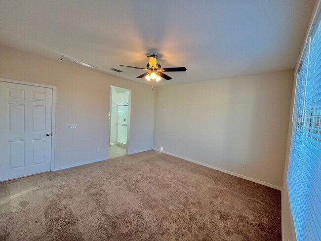 Building Photo - Home in Litchfield Park at Canyon Views! 2 MASTER SUITES!