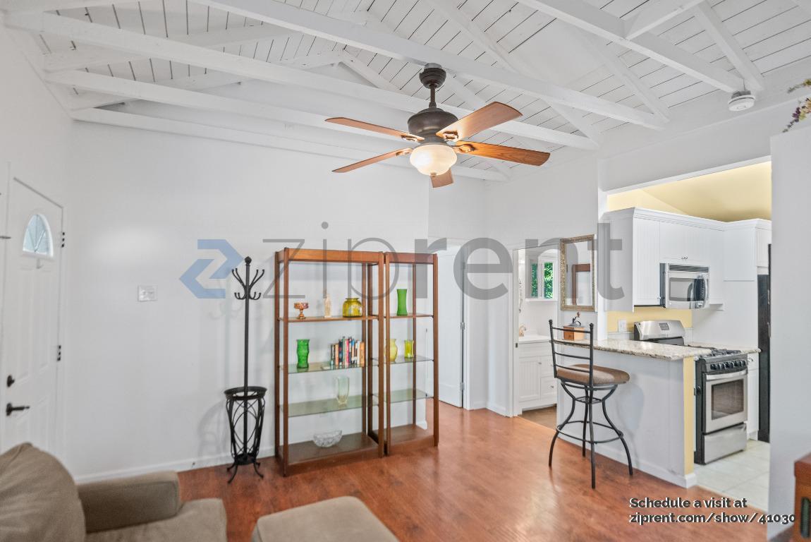 Building Photo - 20830 Panorama Dr