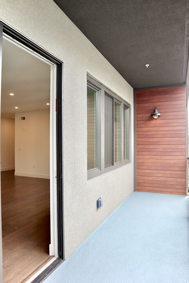 Building Photo - Modern 3-Bed Condo Near Warm Springs/South Fremont BART Station