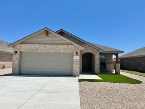 Building Photo - Available NOW!!!!