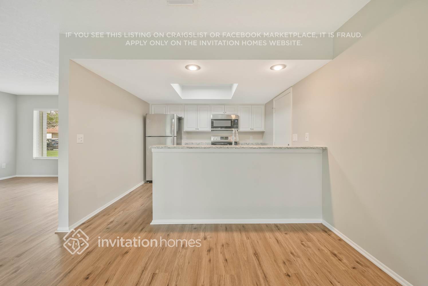 Building Photo - 10425 Kingbrook Ln