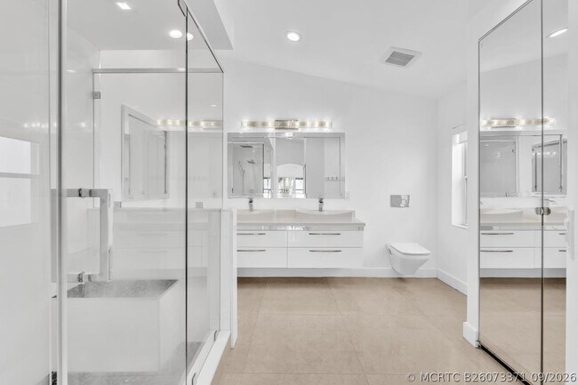 Building Photo - 3307 SW 49th St