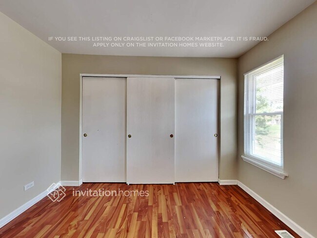 Building Photo - 128 Longford Dr