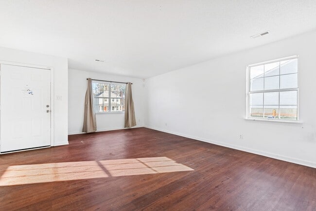 Building Photo - Adorable 3 Bedroom Ranch In Durham