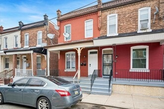 Building Photo - 427 N Redfield St