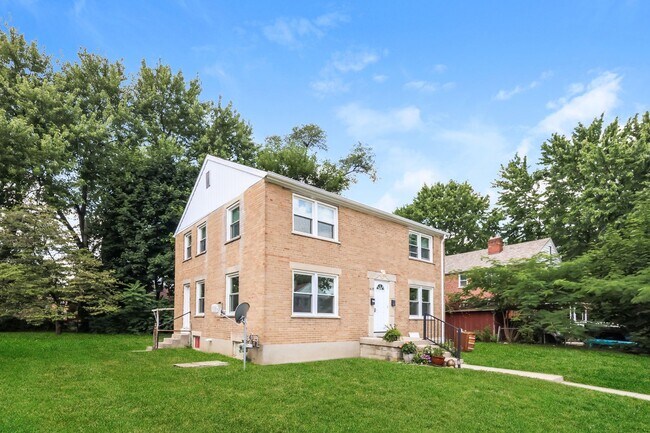 Building Photo - 618-618-618-612 Lucas Dr