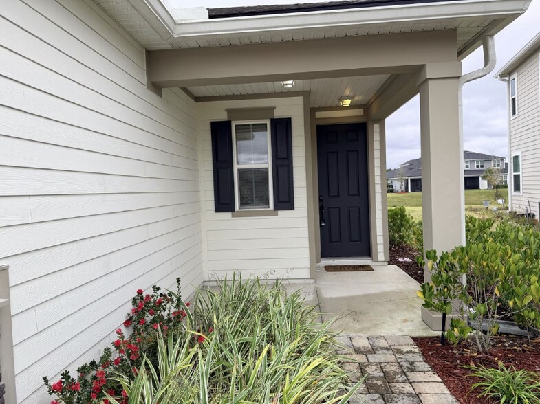 Building Photo - 162 Cedar Elm Way