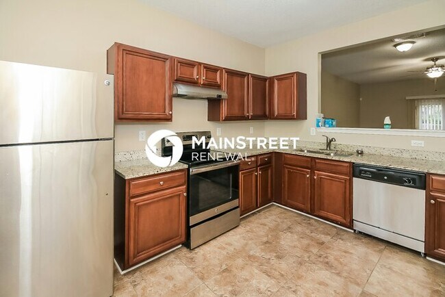Building Photo - 2 Bedroom Pet-Friendly Home in Atlanta, GA with Main Street Renewal