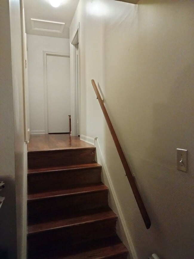 Building Photo - 3-bedroom, 1-bath single-family home in Aberdeen, MD.