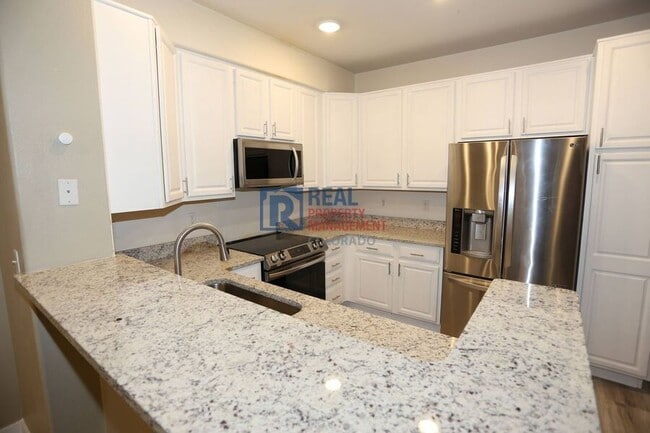 Building Photo - 8417 Stonybridge Cir
