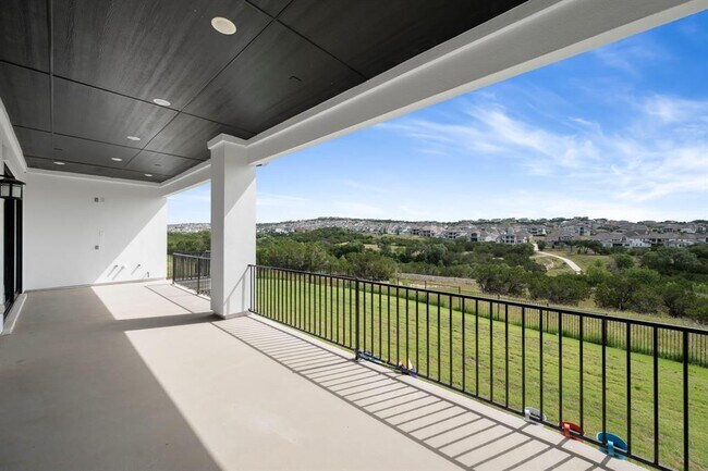 Building Photo - 2304 Novara Trl