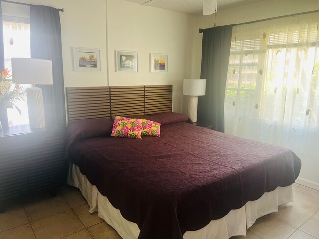 Building Photo - Charming 2-Bedroom, 2-Bath Condo at Royal ...