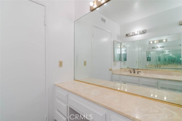 Building Photo - 10229 Variel Ave