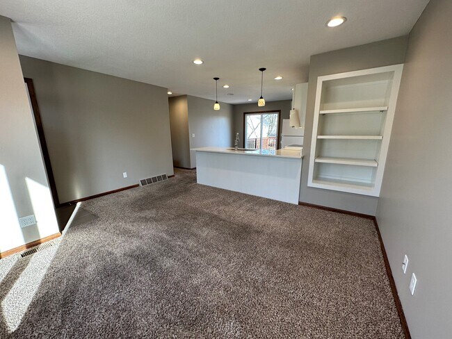 living with built in - 1226 Cherry Pky