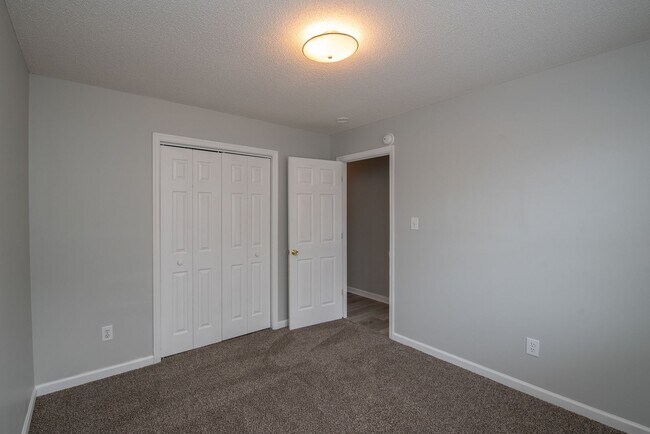 Building Photo - Updated 3 BR/2 BA - 10 Minutes From Gate 5 @ Ft. Gordon
