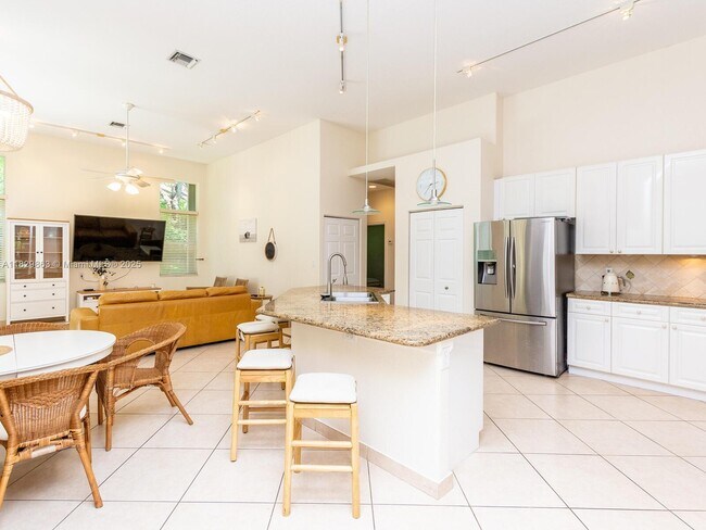 Building Photo - 3967 Nighthawk Dr