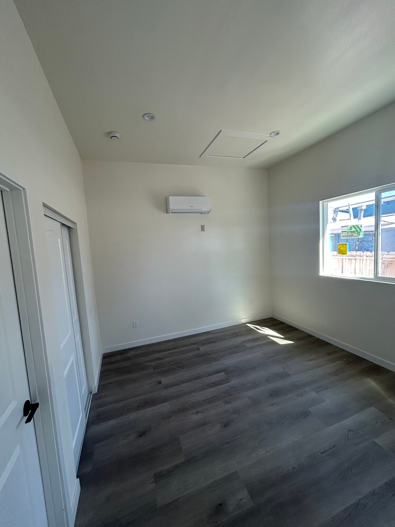 Building Photo - 7948 Aura Ave