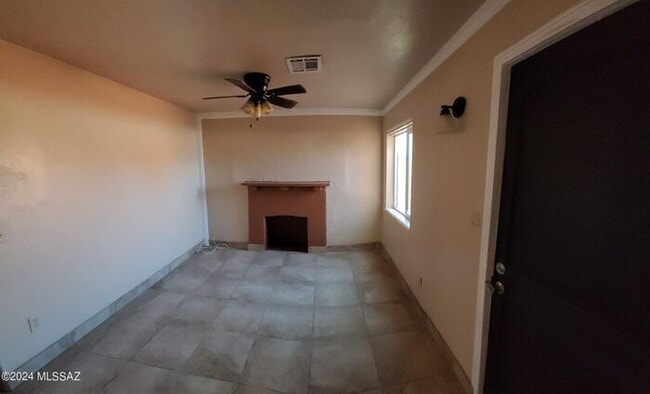 Building Photo - Your Private Retreat Awaits — Charming 3BR/2BA Home