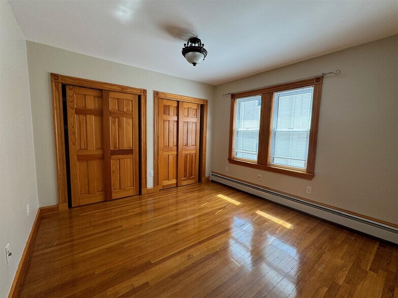 Building Photo - 14 Melville Rd