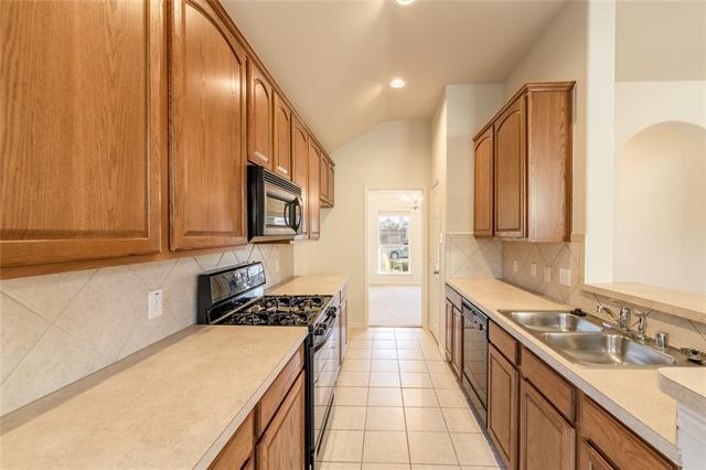 Building Photo - 1627 Balboa Ln