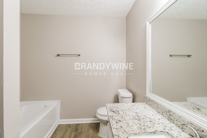 Building Photo - 5867 Bellingrath Way