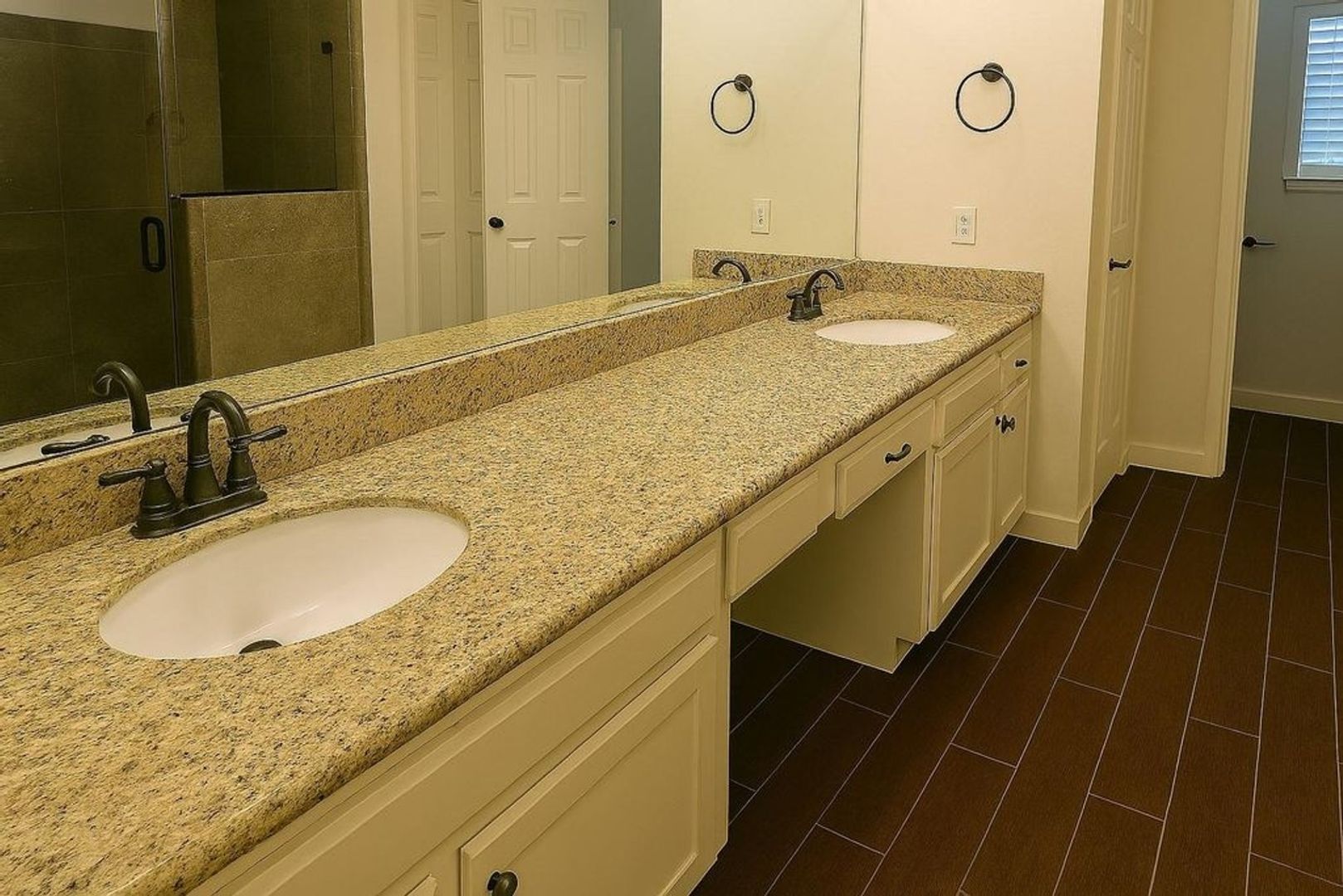 Building Photo - 10507 Cypresswood Dr