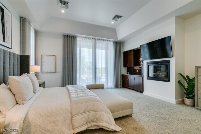 Building Photo - 483 Toucan Ridge Ct