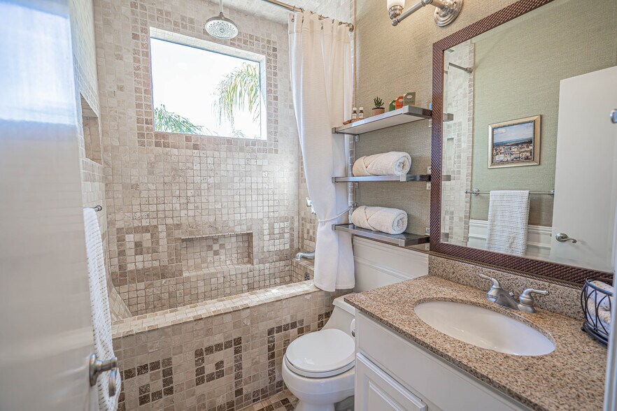 Building Photo - 27887 Skycrest Cir