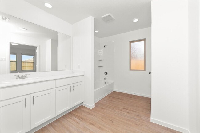 Building Photo - 1634 Blue Cypress Dr