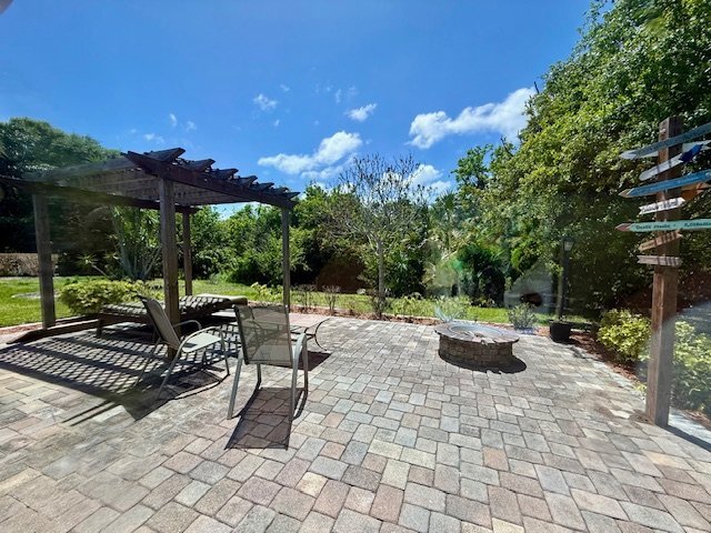 Building Photo - 1207 Auburn Lakes Dr