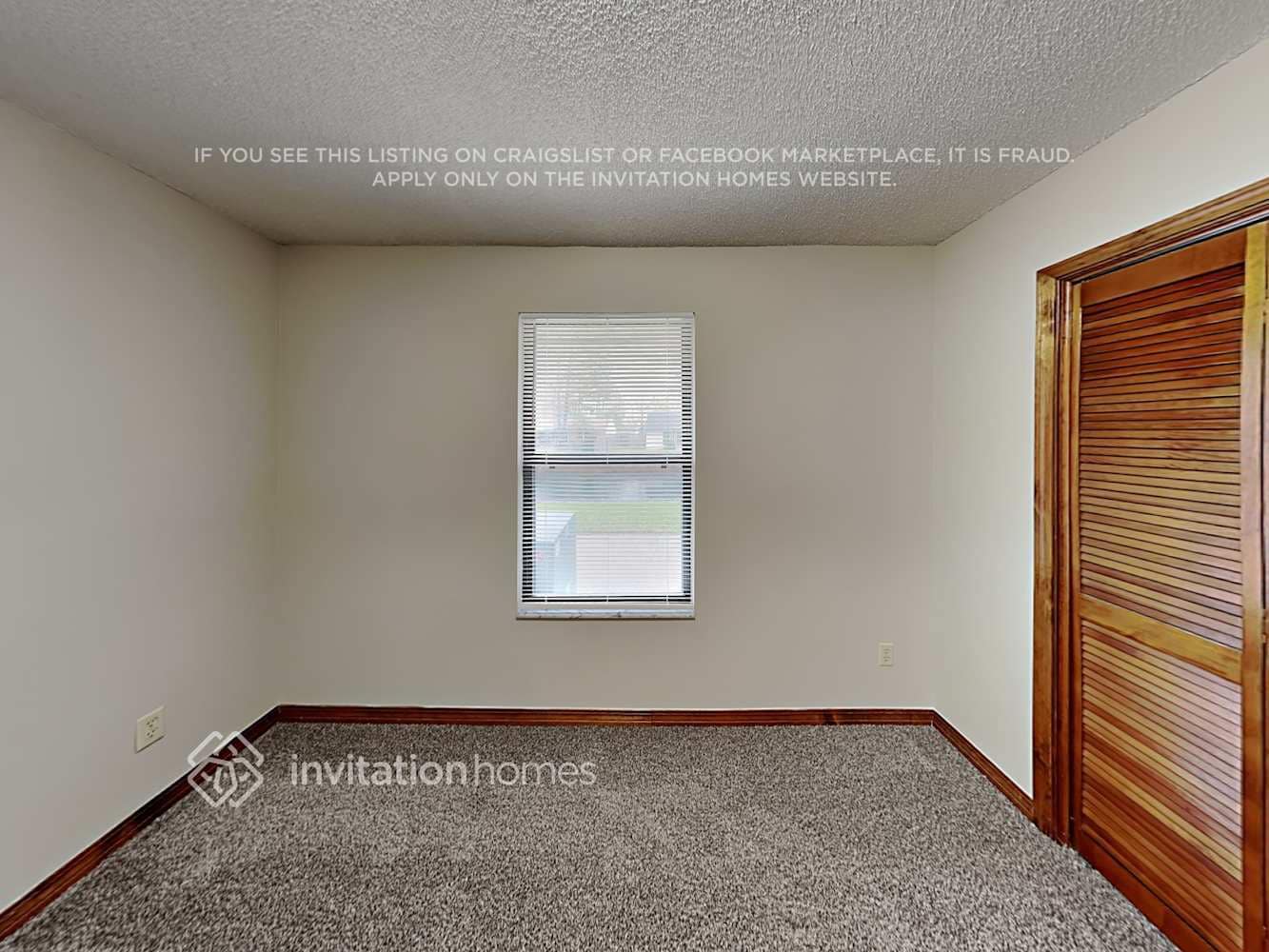 Building Photo - 10669 Parliament Pl