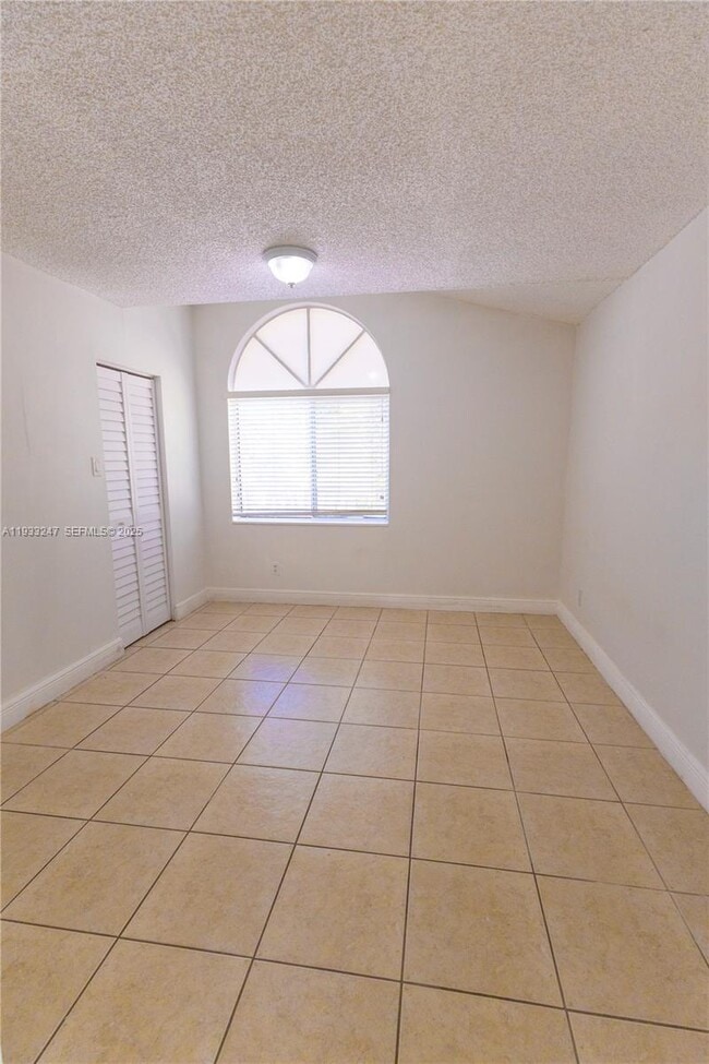 Building Photo - 15770 SW 106th Terrace