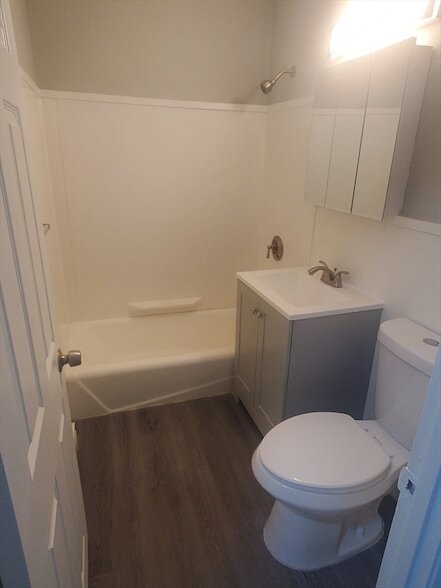 Building Photo - 760 Cummins Hwy