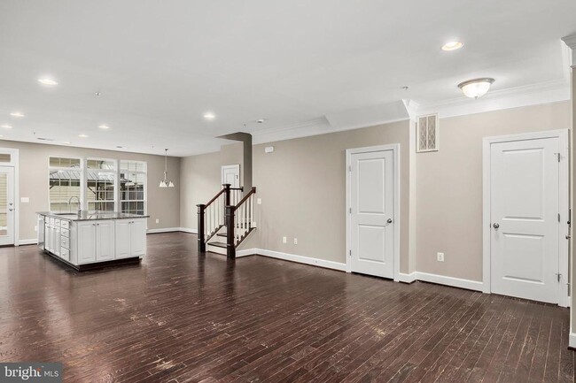 Building Photo - 7868 Tilghman St