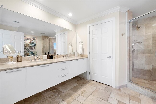 Building Photo - 1819 SE 17th St